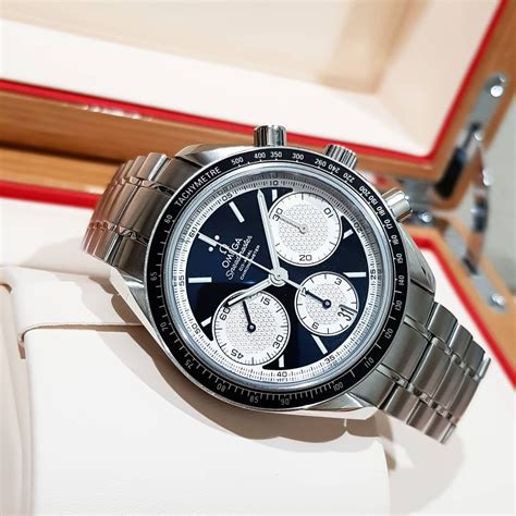 omega speedmaster racing reverse panda.